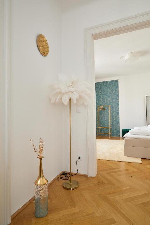City Stay Vienna - Volkstheater Exterior photo